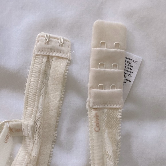 Calvin Klein Bra - Picture 5 of 7